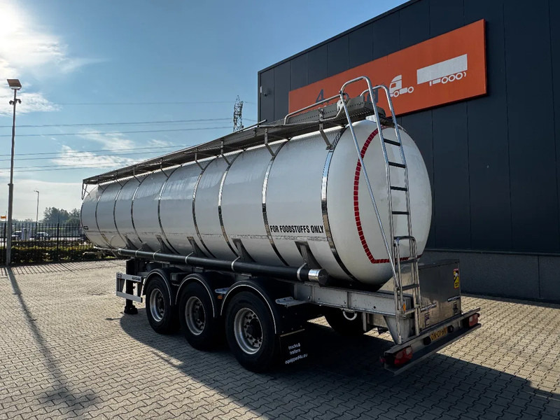 Van Hool FOOD / RVS chassis / 5.860KG/ 29.500L / 1-COMP / 1 -BAFFLE / DISC/ NL / TYRES 80 pct / APK - Cisternový náves: obrázok 3 Van Hool FOOD / RVS chassis / 5.860KG/ 29.500L / 1-COMP / 1 -BAFFLE / DISC/ NL / TYRES 80 pct / APK - Cisternový náves: obrázok 3