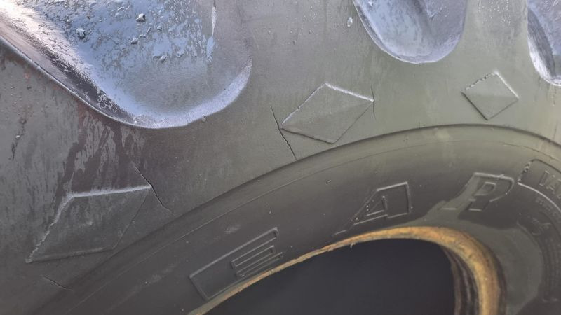 Good Year VA73x44.00-32 NHS Terrareifen, Terraräder (1050/50R32) - Pneumatika: obrázok 4 Good Year VA73x44.00-32 NHS Terrareifen, Terraräder (1050/50R32) - Pneumatika: obrázok 4