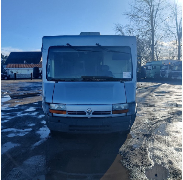 Renault X70T - Furgon: obrázok 3 Renault X70T - Furgon: obrázok 3