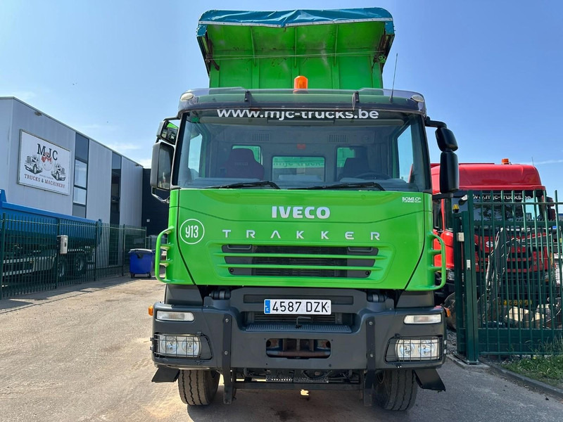 Iveco TRAKKER 310 6x4 STEEL TIPPER / KIPPER 35m³ - MANUAL ZF - BIG AXLES / HUB REDUCTION - STEEL SPRING / BLATT / LAMES - Sklápač: obrázok 2 Iveco TRAKKER 310 6x4 STEEL TIPPER / KIPPER 35m³ - MANUAL ZF - BIG AXLES / HUB REDUCTION - STEEL SPRING / BLATT / LAMES - Sklápač: obrázok 2