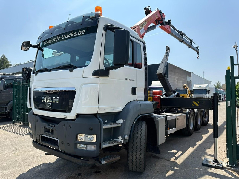 MAN TGS 35.400 8x4 TRIDEM HOOKLIFT T22 + CRANE PALFINGER PK 18001 EH + RADIO - EURO 5 - LIFT/STEERING AXLE - BE TRUCK - Hákový nosič kontajnerov, Auto s hydraulickou rukou: obrázok 2 MAN TGS 35.400 8x4 TRIDEM HOOKLIFT T22 + CRANE PALFINGER PK 18001 EH + RADIO - EURO 5 - LIFT/STEERING AXLE - BE TRUCK - Hákový nosič kontajnerov, Auto s hydraulickou rukou: obrázok 2