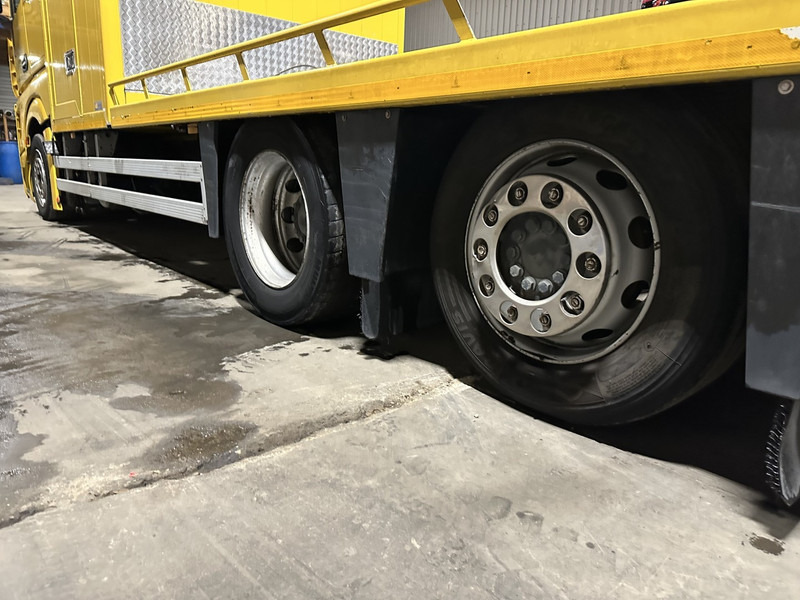 Nákladné vozidlo na prepravu automobilov Mercedes-Benz ACTROS 2745 6x2 OPRIJWAGEN / AUTOTRANSPORTER / MACHINE CARRIER - WINCH - 6m10 - EURO 5 - LIFT AXLE - HYDR RAMPS - NL TRUCK: obrázok 12