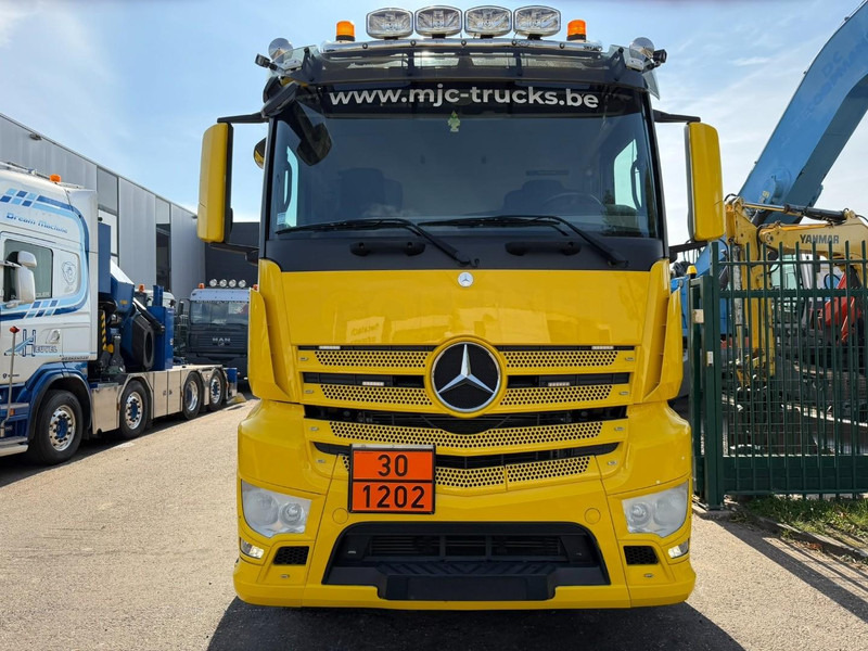 Mercedes-Benz ANTOS 2632 6x2 FUEL TANKER 16.000L - 4 COMP - DIESEL / PETROL - RETARDER - EURO 6 - LIFT / STEERING AXLE - *FULL AIR* - BE TRUCK - Cisternové vozidlo: obrázok 2 Mercedes-Benz ANTOS 2632 6x2 FUEL TANKER 16.000L - 4 COMP - DIESEL / PETROL - RETARDER - EURO 6 - LIFT / STEERING AXLE - *FULL AIR* - BE TRUCK - Cisternové vozidlo: obrázok 2