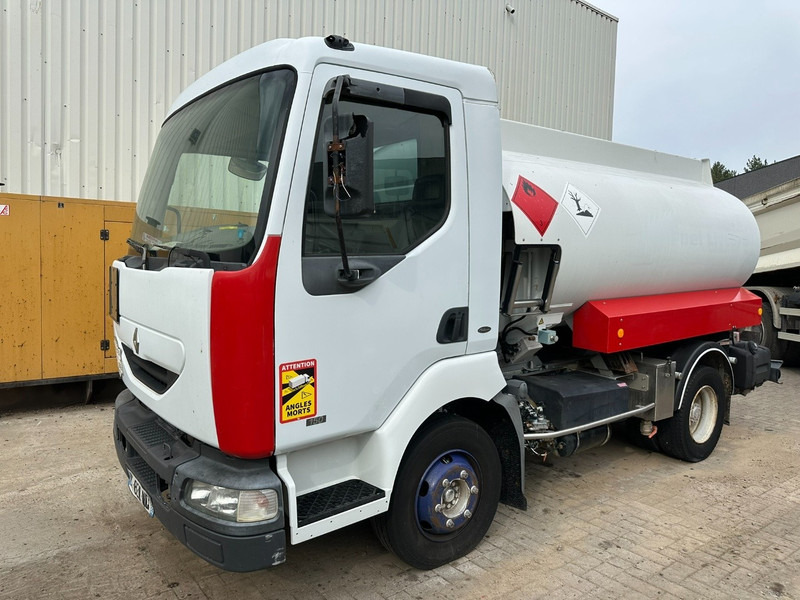 Renault MIDLUM 150 FUEL TANKER / CITERNE MAZOUT - 6500L - 3 COMPARTIMENTS - *ENGINE PROBLEM* - Cisternové vozidlo: obrázok 1 Renault MIDLUM 150 FUEL TANKER / CITERNE MAZOUT - 6500L - 3 COMPARTIMENTS - *ENGINE PROBLEM* - Cisternové vozidlo: obrázok 1