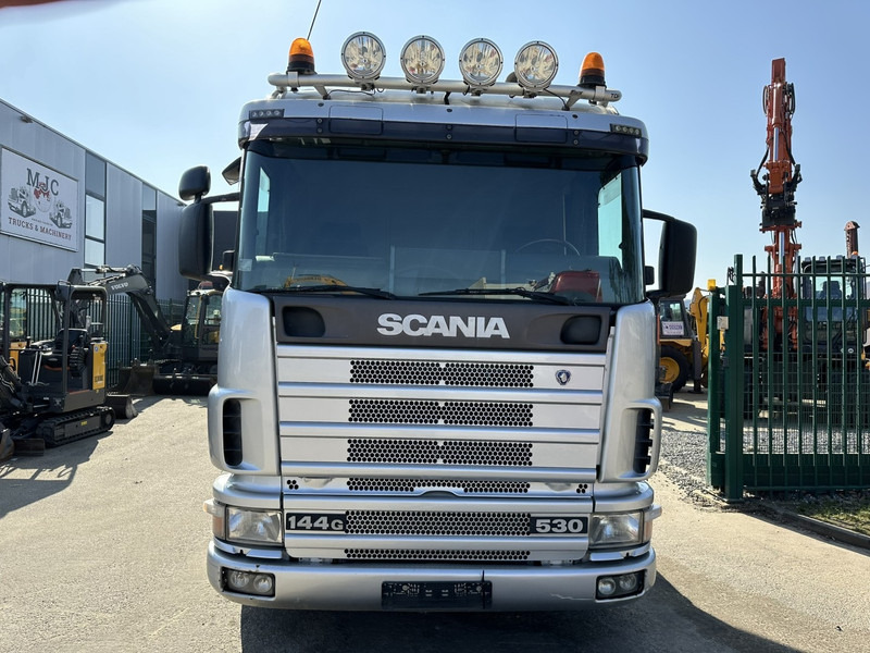Scania 144G-530 V8 6x4 HOOKLIFT 20T MEILLER -VOL LUCHT - OPTI-CRUISE - CR19 SLAAPCABINE - Hákový nosič kontajnerov: obrázok 2 Scania 144G-530 V8 6x4 HOOKLIFT 20T MEILLER -VOL LUCHT - OPTI-CRUISE - CR19 SLAAPCABINE - Hákový nosič kontajnerov: obrázok 2
