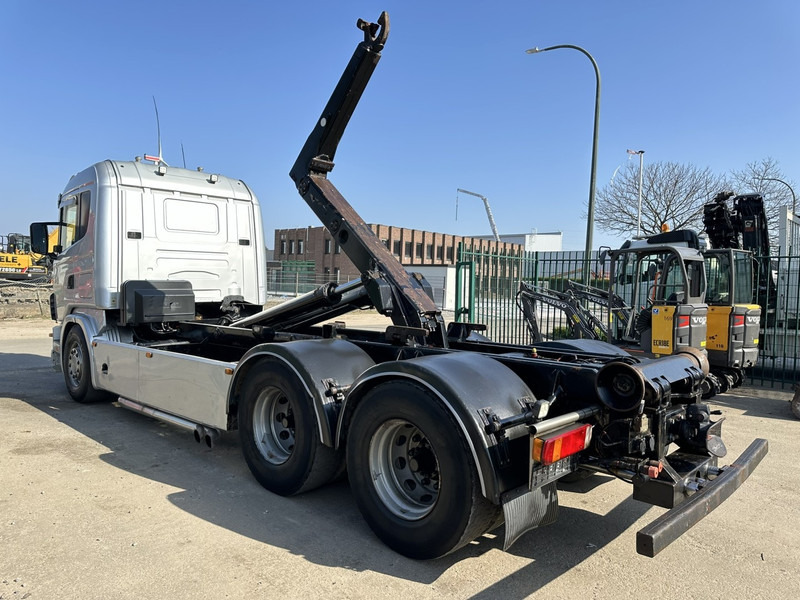 Scania 144G-530 V8 6x4 HOOKLIFT 20T MEILLER -VOL LUCHT - OPTI-CRUISE - CR19 SLAAPCABINE - Hákový nosič kontajnerov: obrázok 4 Scania 144G-530 V8 6x4 HOOKLIFT 20T MEILLER -VOL LUCHT - OPTI-CRUISE - CR19 SLAAPCABINE - Hákový nosič kontajnerov: obrázok 4