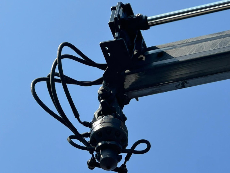 Plachtové nákladné vozidlo, Auto s hydraulickou rukou Scania P410 8x4 TRIDEM PRITSCHE PLANE + KRAN HIAB 244 EP-4 HIDUO - RETARDER - LIFT + STEERING AXLE - *327.000km* - RADIO: obrázok 10 Plachtové nákladné vozidlo, Auto s hydraulickou rukou Scania P410 8x4 TRIDEM PRITSCHE PLANE + KRAN HIAB 244 EP-4 HIDUO - RETARDER - LIFT + STEERING AXLE - *327.000km* - RADIO: obrázok 10