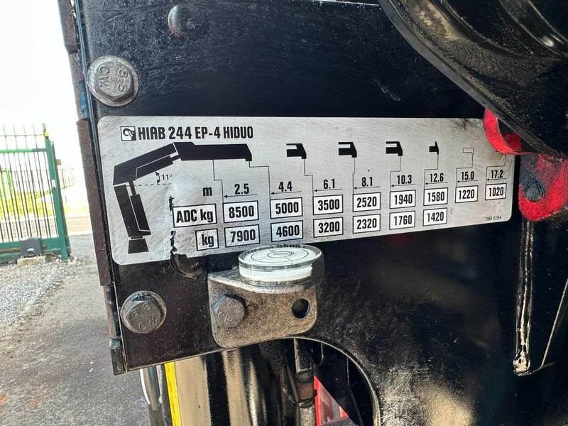 Plachtové nákladné vozidlo, Auto s hydraulickou rukou Scania P410 8x4 TRIDEM PRITSCHE PLANE + KRAN HIAB 244 EP-4 HIDUO - RETARDER - LIFT + STEERING AXLE - *327.000km* - RADIO: obrázok 12 Plachtové nákladné vozidlo, Auto s hydraulickou rukou Scania P410 8x4 TRIDEM PRITSCHE PLANE + KRAN HIAB 244 EP-4 HIDUO - RETARDER - LIFT + STEERING AXLE - *327.000km* - RADIO: obrázok 12