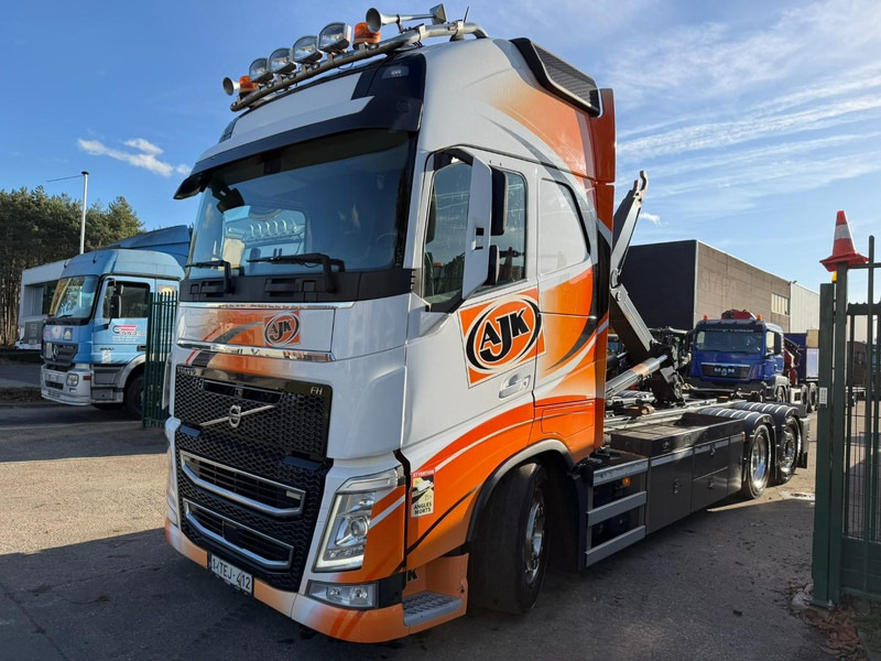 Volvo FH 460 6x2 GLOBE XL AJK HOOKLIFT - *FULL AIR* - DYNAMIC STEERING - I PARK COOL - LIFT + STEERING - ALCOA - BE TRUCK - TOP CONDITION - Hákový nosič kontajnerov: obrázok 3 Volvo FH 460 6x2 GLOBE XL AJK HOOKLIFT - *FULL AIR* - DYNAMIC STEERING - I PARK COOL - LIFT + STEERING - ALCOA - BE TRUCK - TOP CONDITION - Hákový nosič kontajnerov: obrázok 3