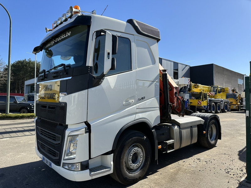Volvo FH 540 TRACTOR + CRANE PK 18500 + RADIO - *449.000km* - EURO 6 - COC - 4 STABS - Auto s hydraulickou rukou: obrázok 5 Volvo FH 540 TRACTOR + CRANE PK 18500 + RADIO - *449.000km* - EURO 6 - COC - 4 STABS - Auto s hydraulickou rukou: obrázok 5