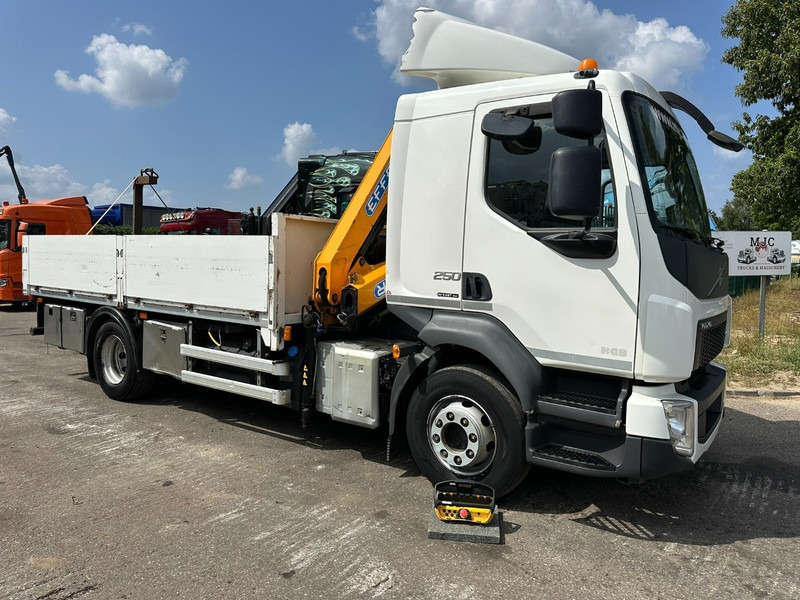 Volvo FL 250 4x2 16T + CRANE EFFER 80/2S - RADIO - *279.000km* - PLATFORM 4m50 - EURO 6 - AIR SUSPENSION - Auto s hydraulickou rukou: obrázok 1 Volvo FL 250 4x2 16T + CRANE EFFER 80/2S - RADIO - *279.000km* - PLATFORM 4m50 - EURO 6 - AIR SUSPENSION - Auto s hydraulickou rukou: obrázok 1