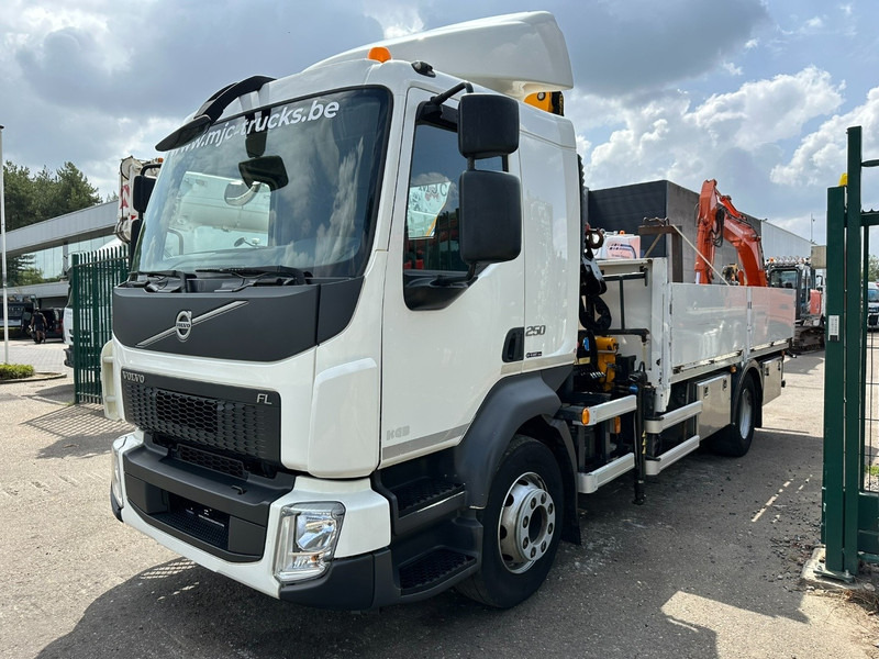 Volvo FL 250 4x2 16T + CRANE EFFER 80/2S - RADIO - *279.000km* - PLATFORM 4m50 - EURO 6 - AIR SUSPENSION - Auto s hydraulickou rukou: obrázok 3 Volvo FL 250 4x2 16T + CRANE EFFER 80/2S - RADIO - *279.000km* - PLATFORM 4m50 - EURO 6 - AIR SUSPENSION - Auto s hydraulickou rukou: obrázok 3