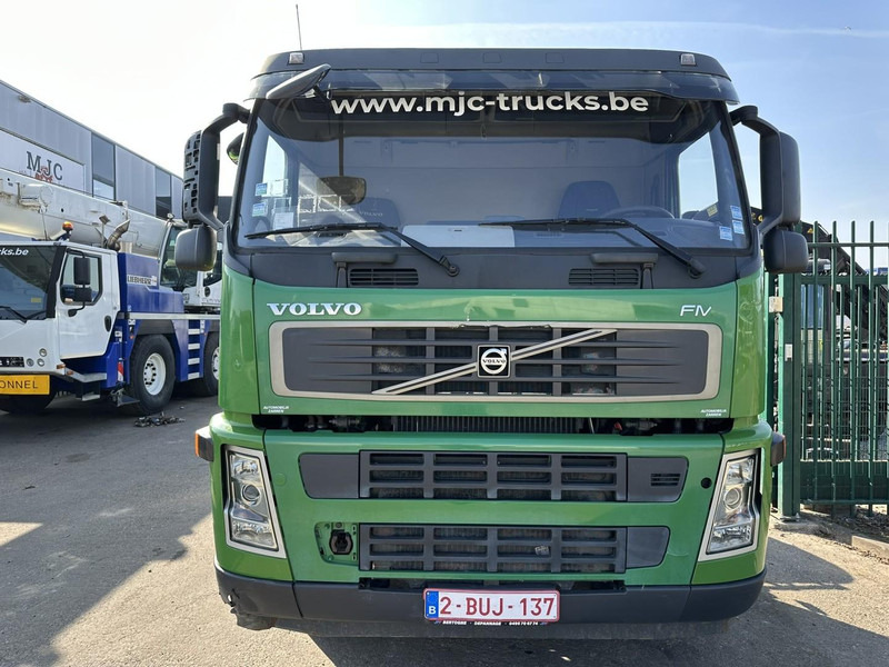 Volvo FM 340 8x2 CHASSIS (7m35) - LIFT+STEERING AXLE - MANUAL GEARBOX - EURO 3 - TÜV 05/2025 - BE TRUCK - Podvozek s kabinou: obrázok 3 Volvo FM 340 8x2 CHASSIS (7m35) - LIFT+STEERING AXLE - MANUAL GEARBOX - EURO 3 - TÜV 05/2025 - BE TRUCK - Podvozek s kabinou: obrázok 3