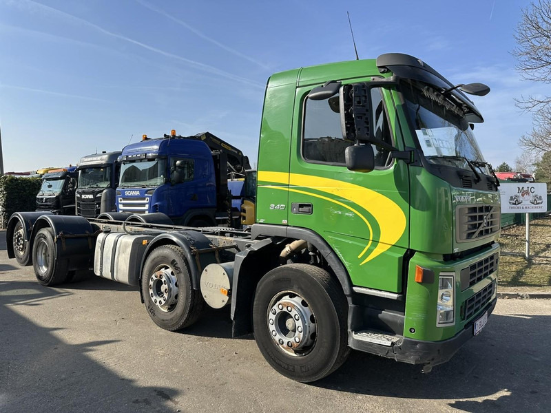 Volvo FM 340 8x2 CHASSIS (7m35) - LIFT+STEERING AXLE - MANUAL GEARBOX - EURO 3 - TÜV 05/2025 - BE TRUCK - Podvozek s kabinou: obrázok 2 Volvo FM 340 8x2 CHASSIS (7m35) - LIFT+STEERING AXLE - MANUAL GEARBOX - EURO 3 - TÜV 05/2025 - BE TRUCK - Podvozek s kabinou: obrázok 2