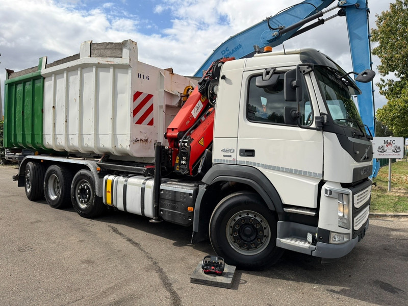 Volvo FM 420 8x2 HOOKLIFT + CRANE PALFINGER PK19.001 SLD B - *294.000km* - EURO 6 - LIFT + STEERING AXLE - I SHIFT - BE TRUCK - Hákový nosič kontajnerov, Auto s hydraulickou rukou: obrázok 2 Volvo FM 420 8x2 HOOKLIFT + CRANE PALFINGER PK19.001 SLD B - *294.000km* - EURO 6 - LIFT + STEERING AXLE - I SHIFT - BE TRUCK - Hákový nosič kontajnerov, Auto s hydraulickou rukou: obrázok 2