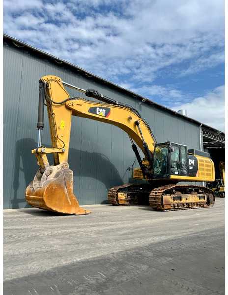 Cat 352F - Pásové rýpadlo: obrázok 1 Cat 352F - Pásové rýpadlo: obrázok 1
