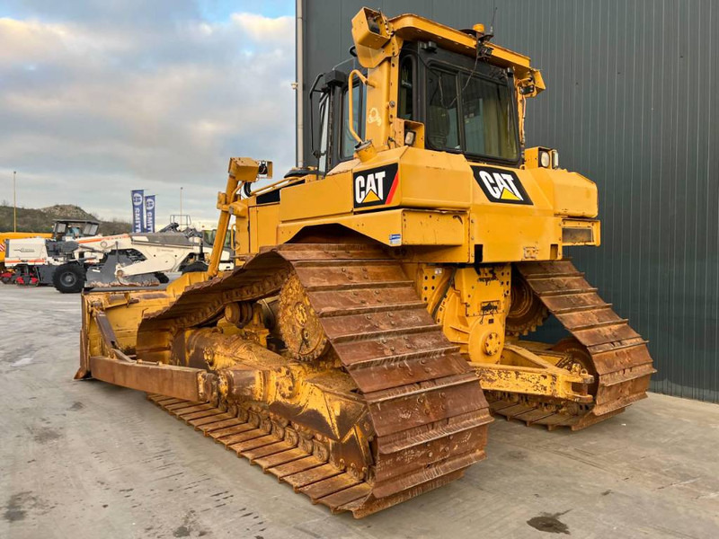 Cat D6T LGP - Buldozér: obrázok 2 Cat D6T LGP - Buldozér: obrázok 2