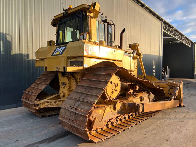 Cat D6T LGP - Buldozér: obrázok 4 Cat D6T LGP - Buldozér: obrázok 4