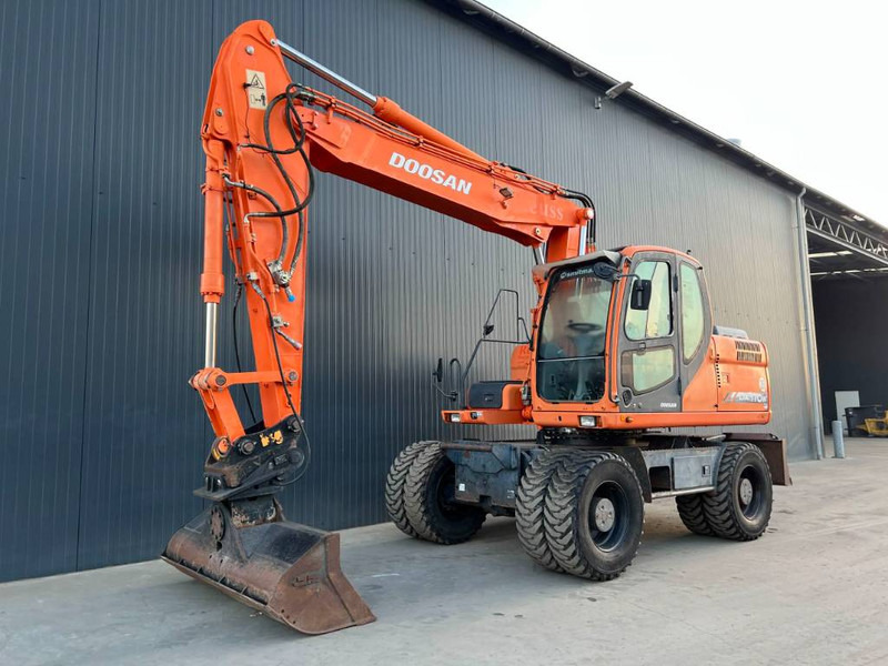 Doosan DX170W - Kolesové rýpadlo: obrázok 1 Doosan DX170W - Kolesové rýpadlo: obrázok 1