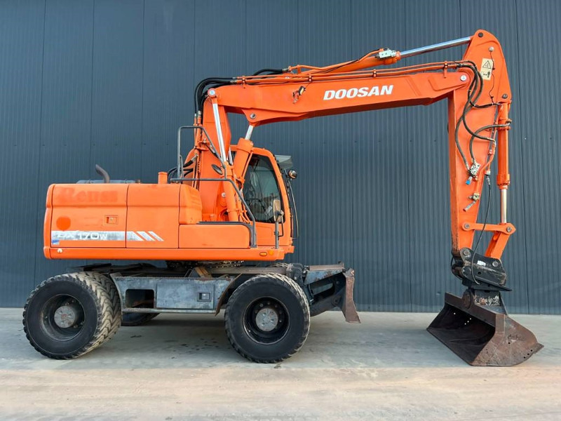 Doosan DX170W - Kolesové rýpadlo: obrázok 4 Doosan DX170W - Kolesové rýpadlo: obrázok 4