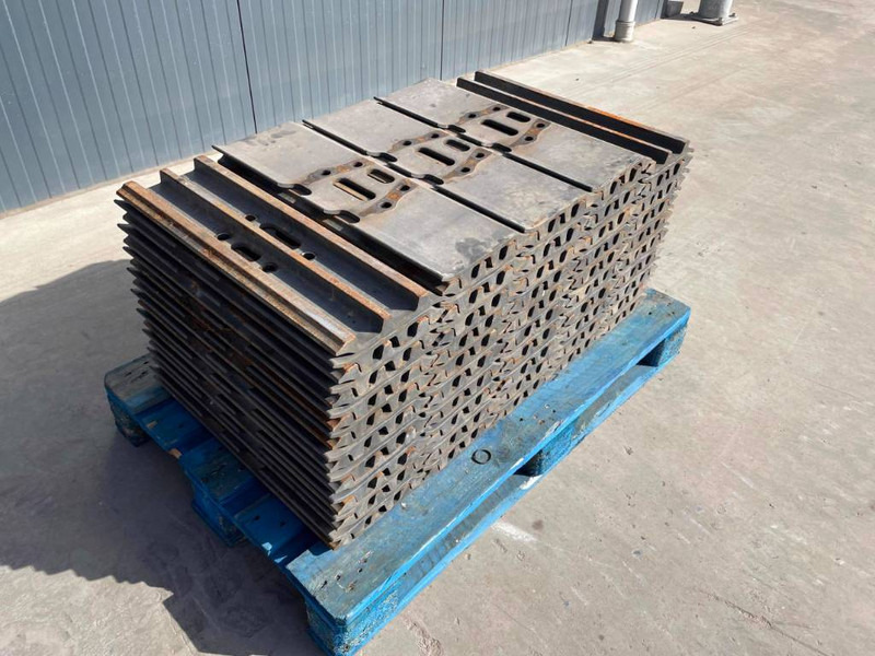 Hyundai R210 / R215 / R220 / R235 / R250 / R260 - Rám/ Podvozok pre Stavebné stroje: obrázok 1 Hyundai R210 / R215 / R220 / R235 / R250 / R260 - Rám/ Podvozok pre Stavebné stroje: obrázok 1