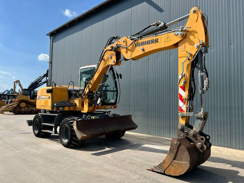 Liebherr A311 Litronic - Kolesové rýpadlo: obrázok 3 Liebherr A311 Litronic - Kolesové rýpadlo: obrázok 3