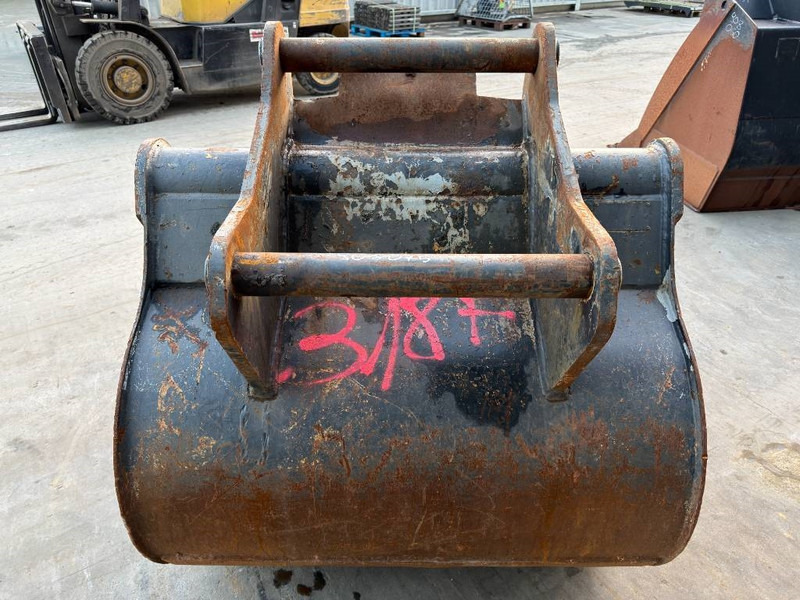 OilQuick OQ70/55 - 1200mm - Lyžica pre Stavebné stroje: obrázok 5 OilQuick OQ70/55 - 1200mm - Lyžica pre Stavebné stroje: obrázok 5