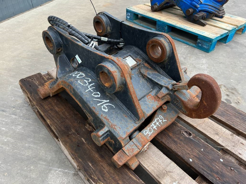 Verachtert CW20 - 312 / 311F / 313F / 315F - Rýchloupínacia zariadenia pre Stavebné stroje: obrázok 3 Verachtert CW20 - 312 / 311F / 313F / 315F - Rýchloupínacia zariadenia pre Stavebné stroje: obrázok 3