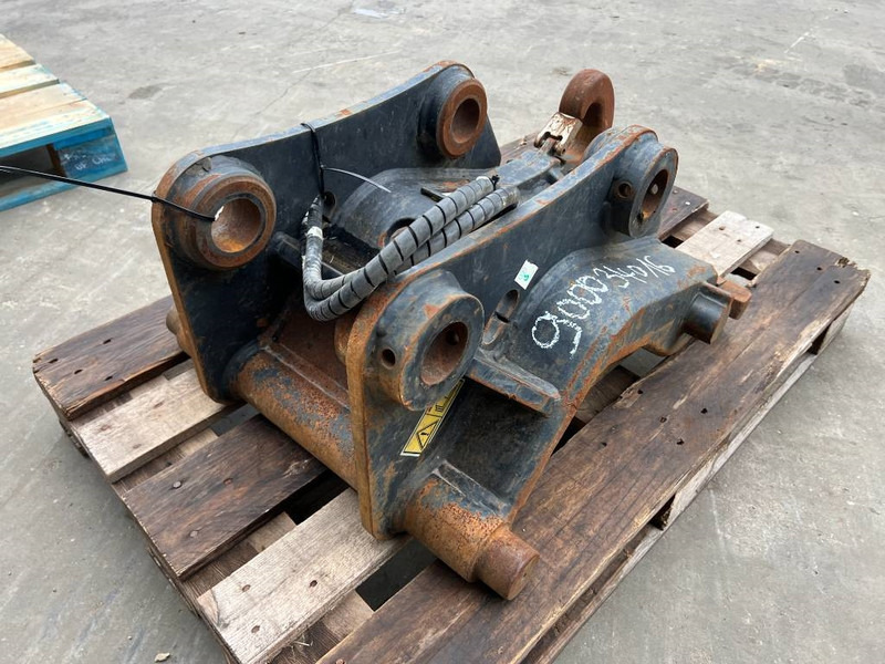 Verachtert CW20 - 312 / 311F / 313F / 315F - Rýchloupínacia zariadenia pre Stavebné stroje: obrázok 5 Verachtert CW20 - 312 / 311F / 313F / 315F - Rýchloupínacia zariadenia pre Stavebné stroje: obrázok 5