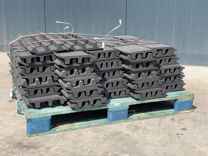 Volvo EC480 Shoes/Pads - Rám/ Podvozok pre Stavebné stroje: obrázok 3 Volvo EC480 Shoes/Pads - Rám/ Podvozok pre Stavebné stroje: obrázok 3