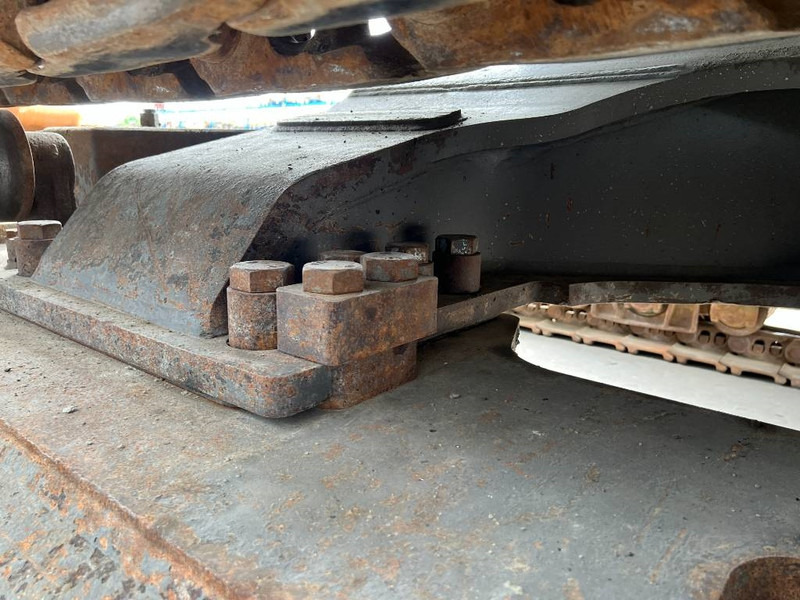 Pásové rýpadlo Volvo EC750E L: obrázok 10