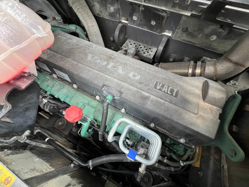 Pásové rýpadlo Volvo EC750E L: obrázok 7