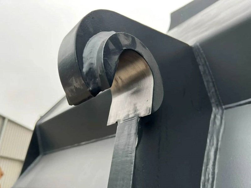 Volvo ISO / Lundberg - Volvo L120E - Lyžica pre Stavebné stroje: obrázok 4 Volvo ISO / Lundberg - Volvo L120E - Lyžica pre Stavebné stroje: obrázok 4