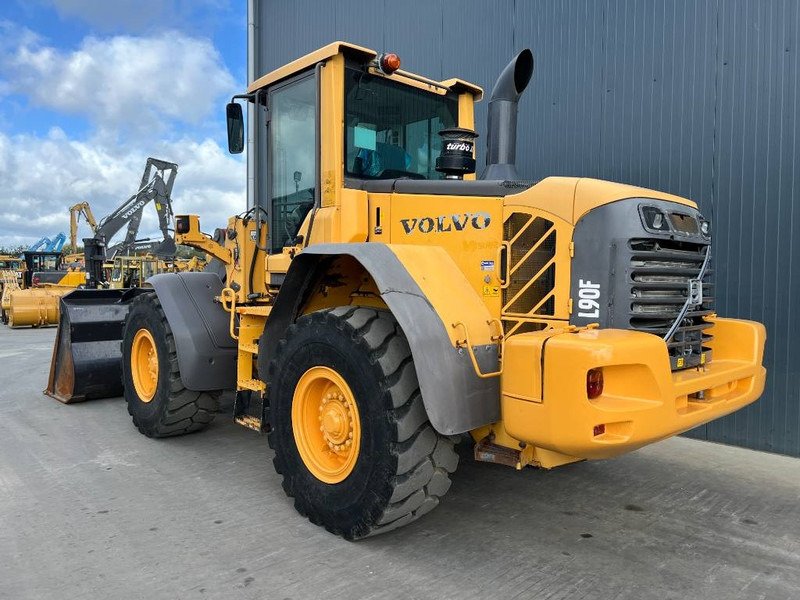 Volvo L90F - Kolesový nakladač: obrázok 3 Volvo L90F - Kolesový nakladač: obrázok 3