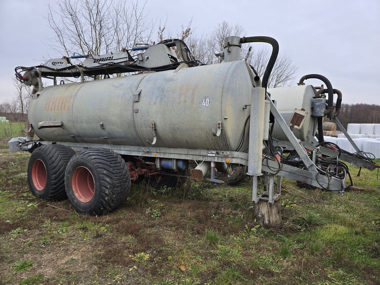 BRIRI Behalterbau VTTW140 - Fekálny náves: obrázok 1 BRIRI Behalterbau VTTW140 - Fekálny náves: obrázok 1