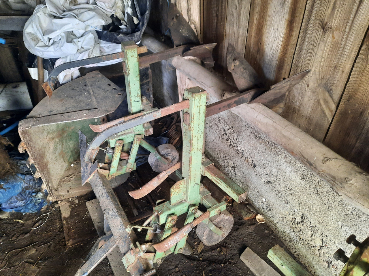 Bomet pielniko obsypnik - Zemiakový kombajn: obrázok 4 Bomet pielniko obsypnik - Zemiakový kombajn: obrázok 4