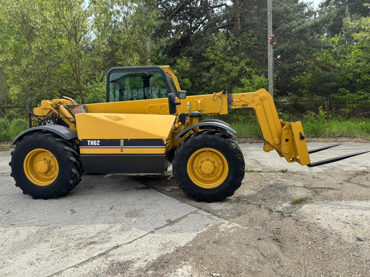 CATERPILLAR CAT TH 62 - Kolesový nakladač: obrázok 1 CATERPILLAR CAT TH 62 - Kolesový nakladač: obrázok 1