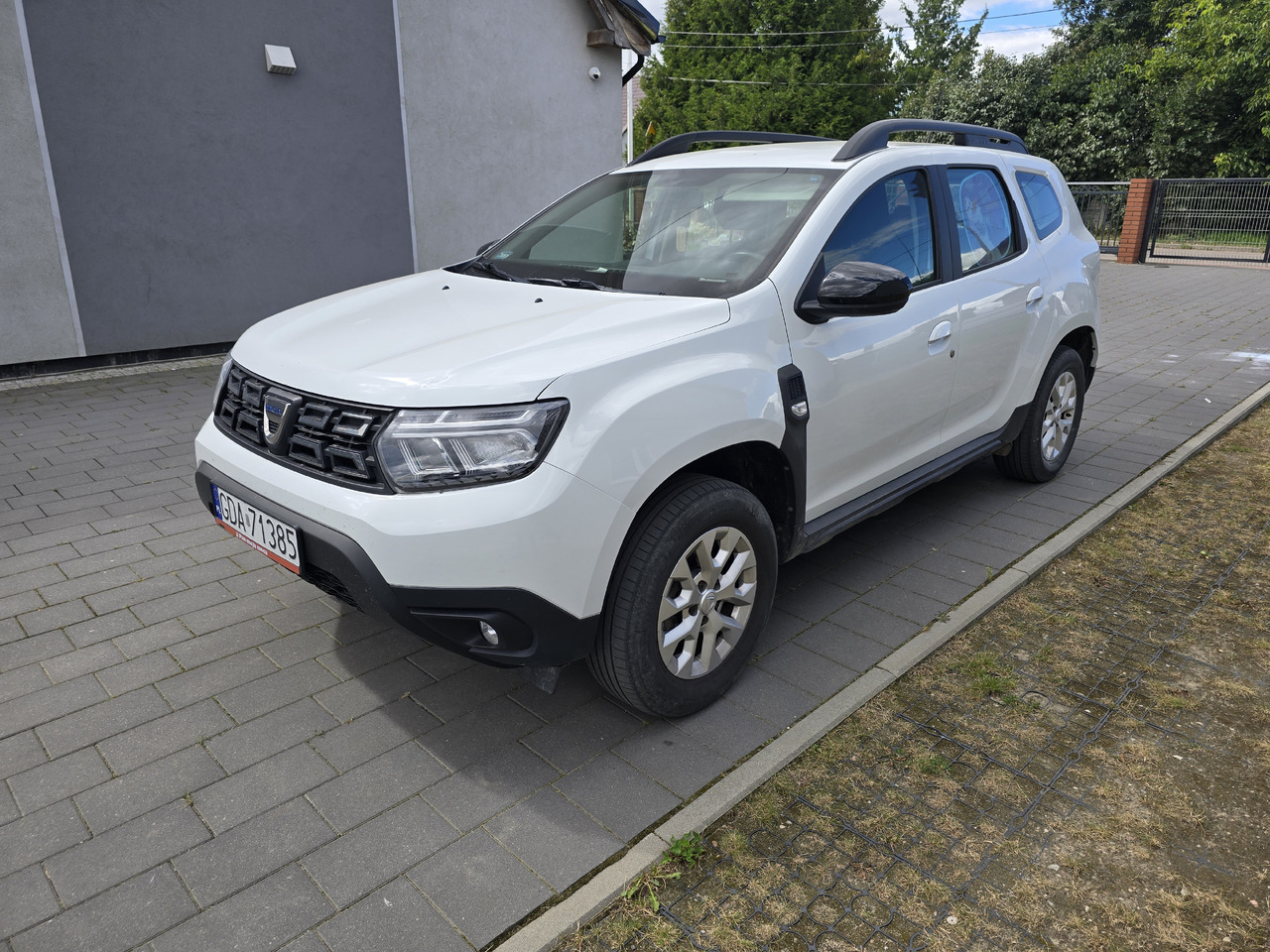 DACIA DUSTER 1.0 + LPG - Automobil: obrázok 4 DACIA DUSTER 1.0 + LPG - Automobil: obrázok 4