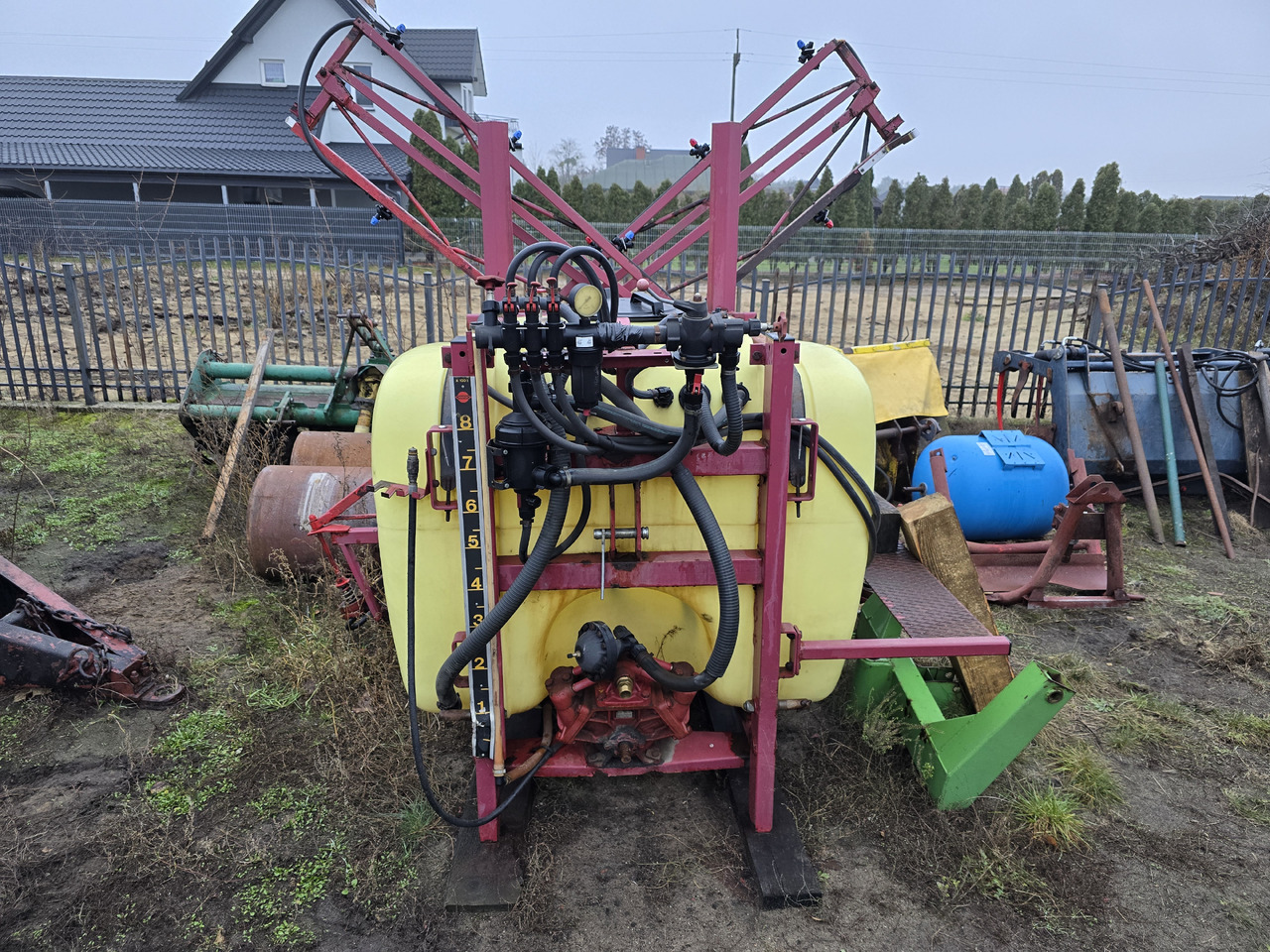 Hardi LX 800 - Postrekovač: obrázok 2 Hardi LX 800 - Postrekovač: obrázok 2