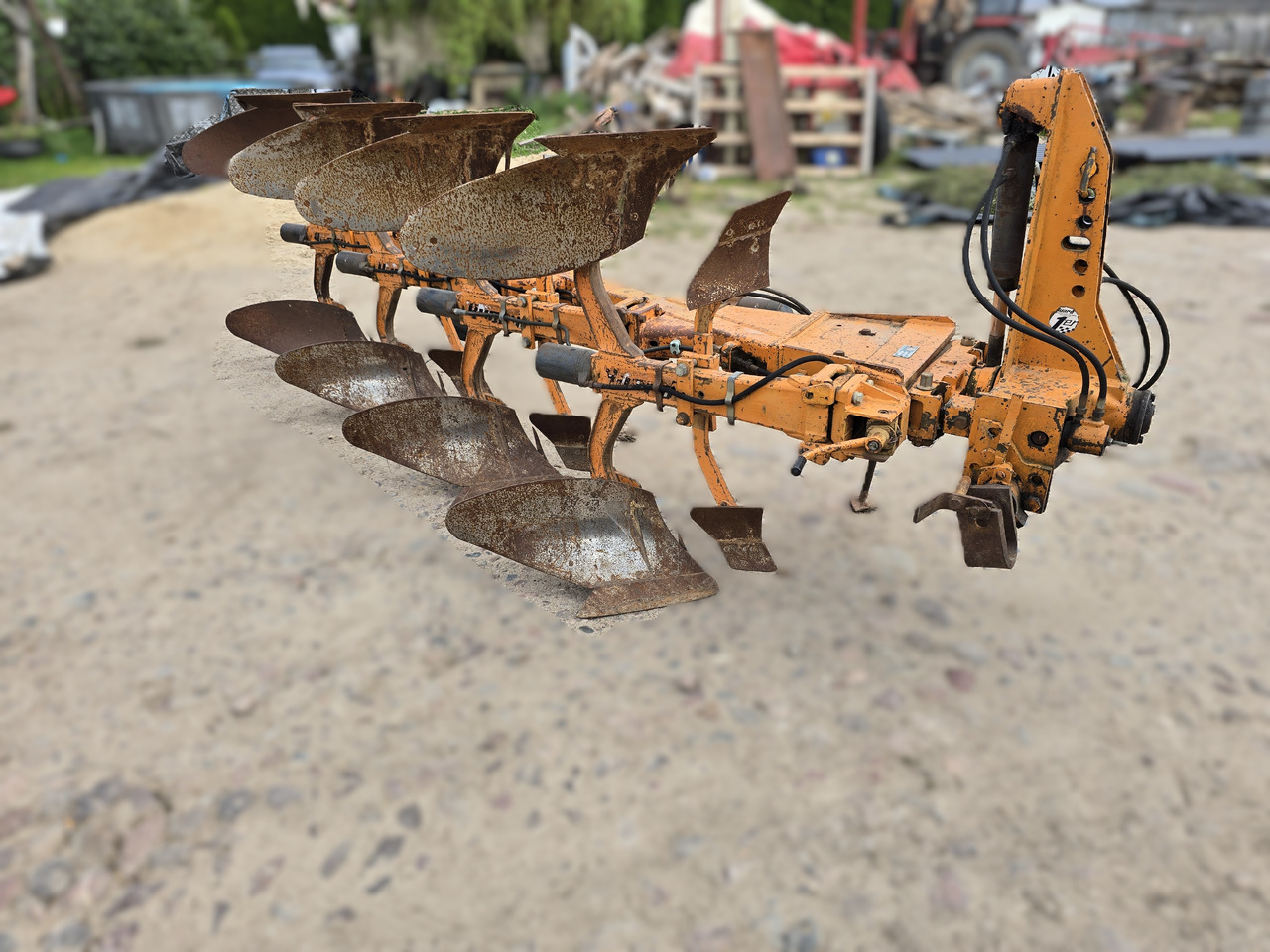 Pluh Huard 465 NSH na zabezpieczeniu hydraulicznym: obrázok 1