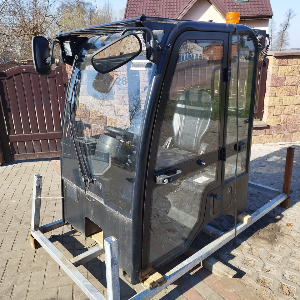 JCB 403 - Kabína pre Nakladač: obrázok 3 JCB 403 - Kabína pre Nakladač: obrázok 3