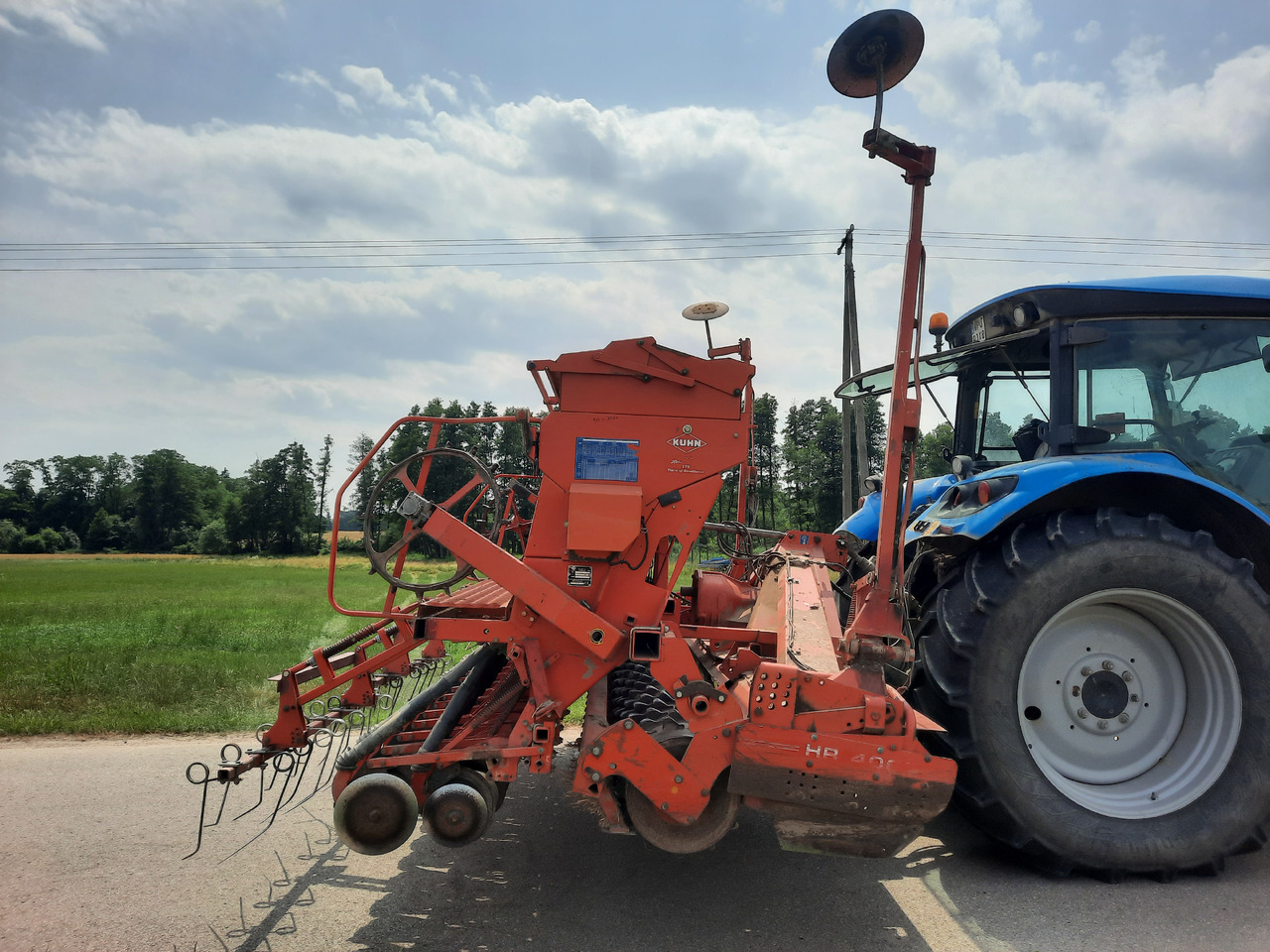 KUHN HR4003D INTEGRA 4000 - Modulárny sejací stroj: obrázok 2 KUHN HR4003D INTEGRA 4000 - Modulárny sejací stroj: obrázok 2