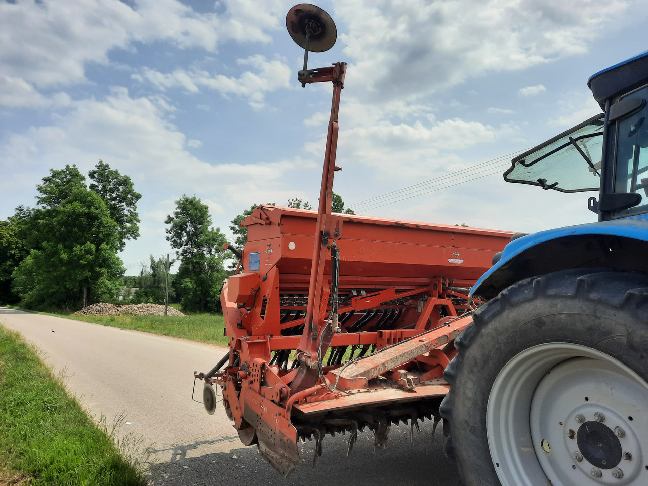 KUHN HR4003D INTEGRA 4000 - Modulárny sejací stroj: obrázok 5 KUHN HR4003D INTEGRA 4000 - Modulárny sejací stroj: obrázok 5