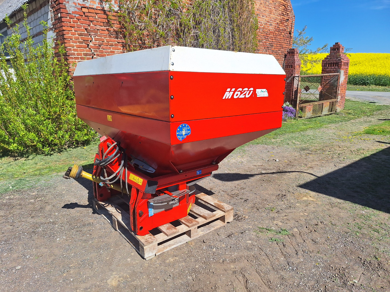 KUHN MDS935 - Rozmetač hnojiva: obrázok 1 KUHN MDS935 - Rozmetač hnojiva: obrázok 1