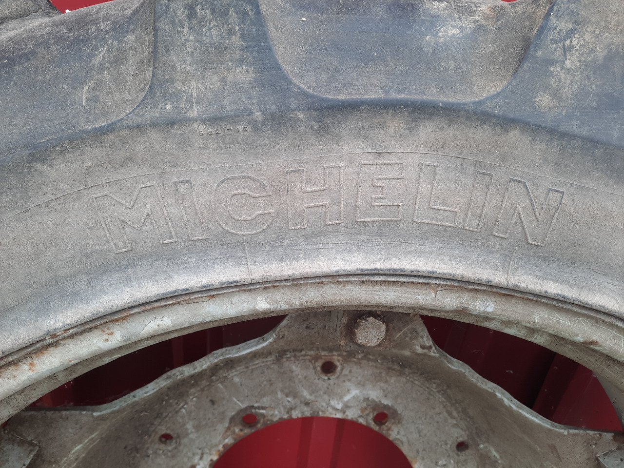MICHELIN BIB X 9.5 R32 - Kompletné koleso pre Poľnohospodárske stroje: obrázok 4 MICHELIN BIB X 9.5 R32 - Kompletné koleso pre Poľnohospodárske stroje: obrázok 4