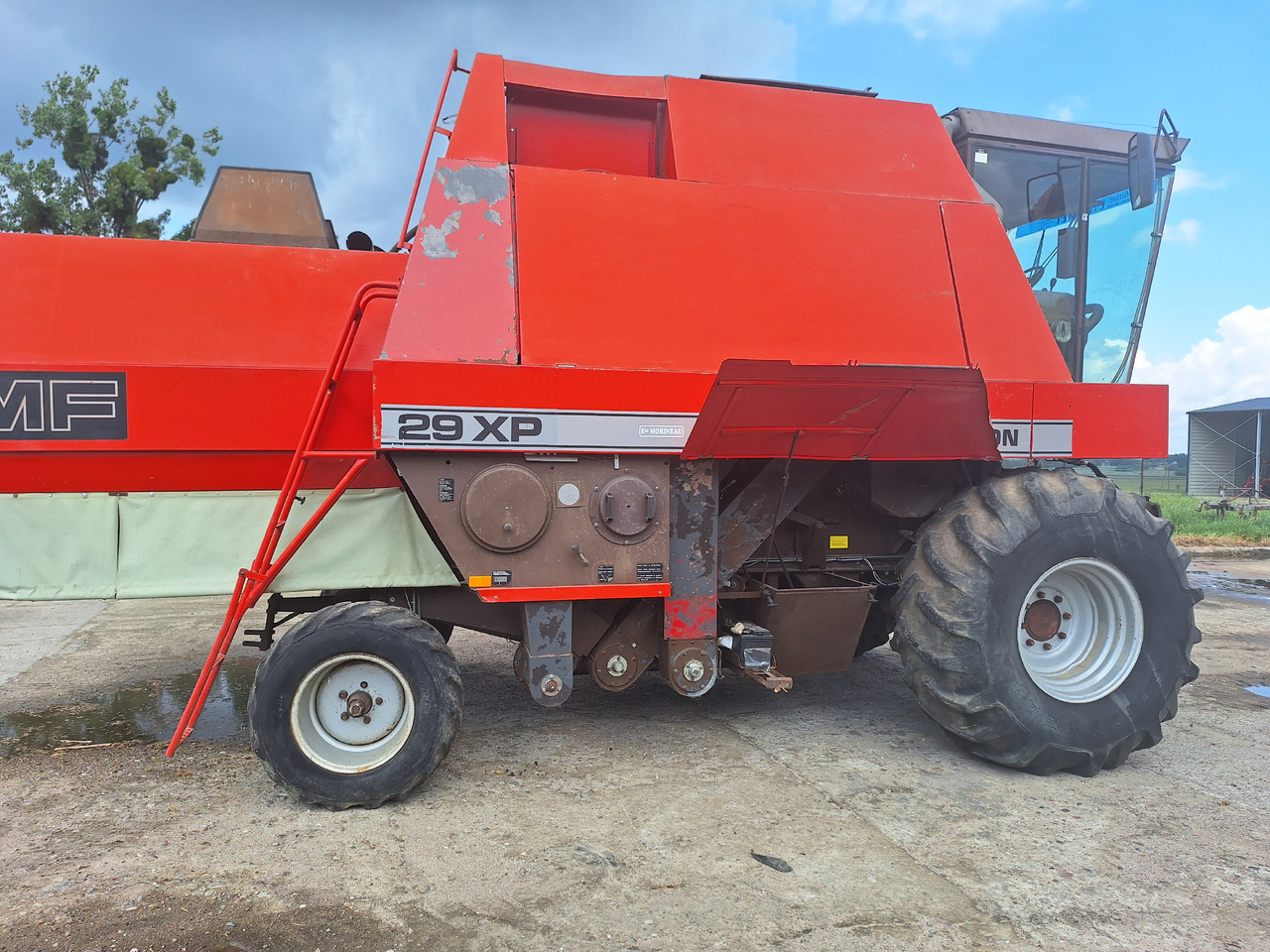 Massey Ferguson 29XP - Obilný kombajn: obrázok 2 Massey Ferguson 29XP - Obilný kombajn: obrázok 2