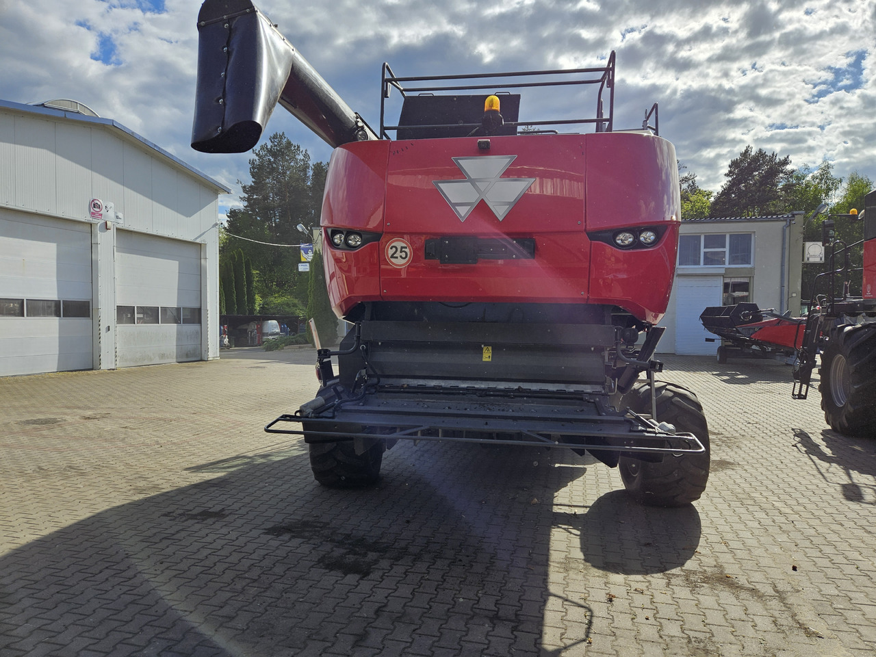 Massey Ferguson Delta 9380 - Obilný kombajn: obrázok 5 Massey Ferguson Delta 9380 - Obilný kombajn: obrázok 5