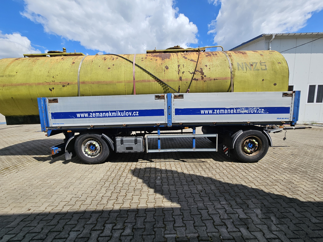 PV18 - Auto príves: obrázok 1 PV18 - Auto príves: obrázok 1