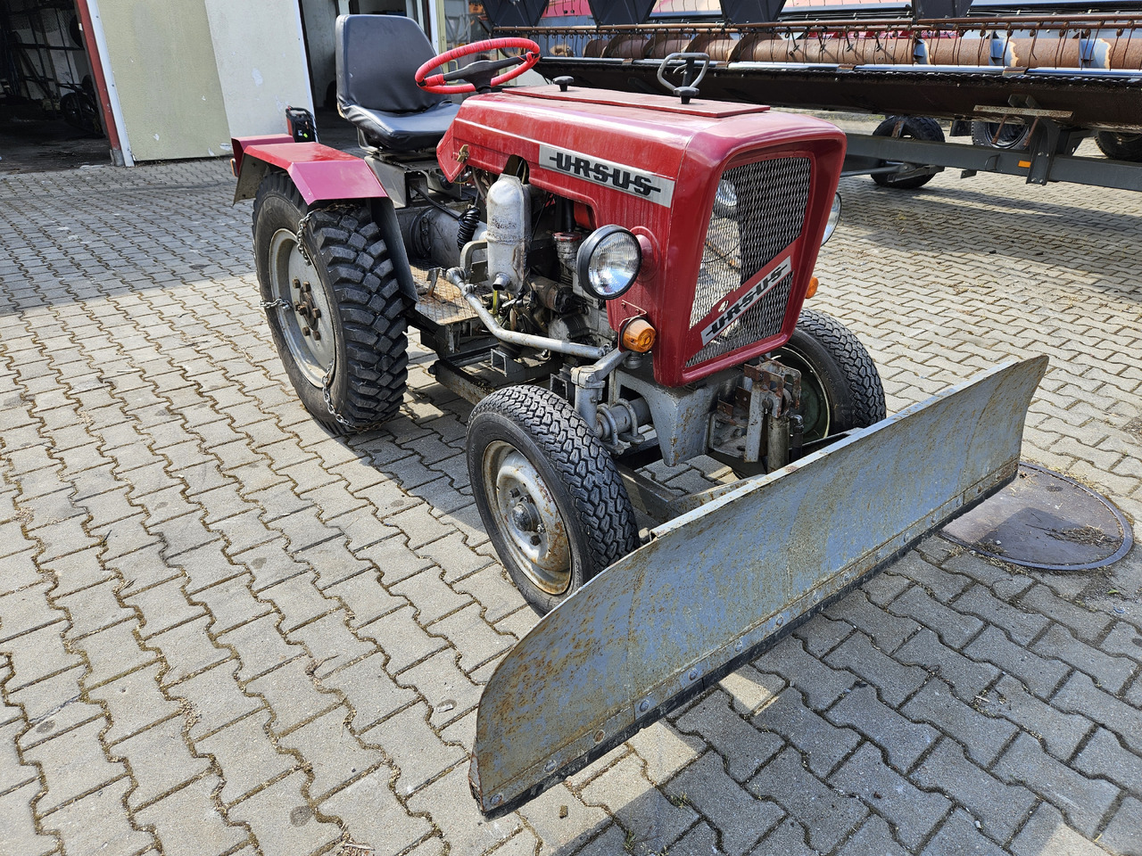 Ursus 1CA90 - Traktor: obrázok 3 Ursus 1CA90 - Traktor: obrázok 3