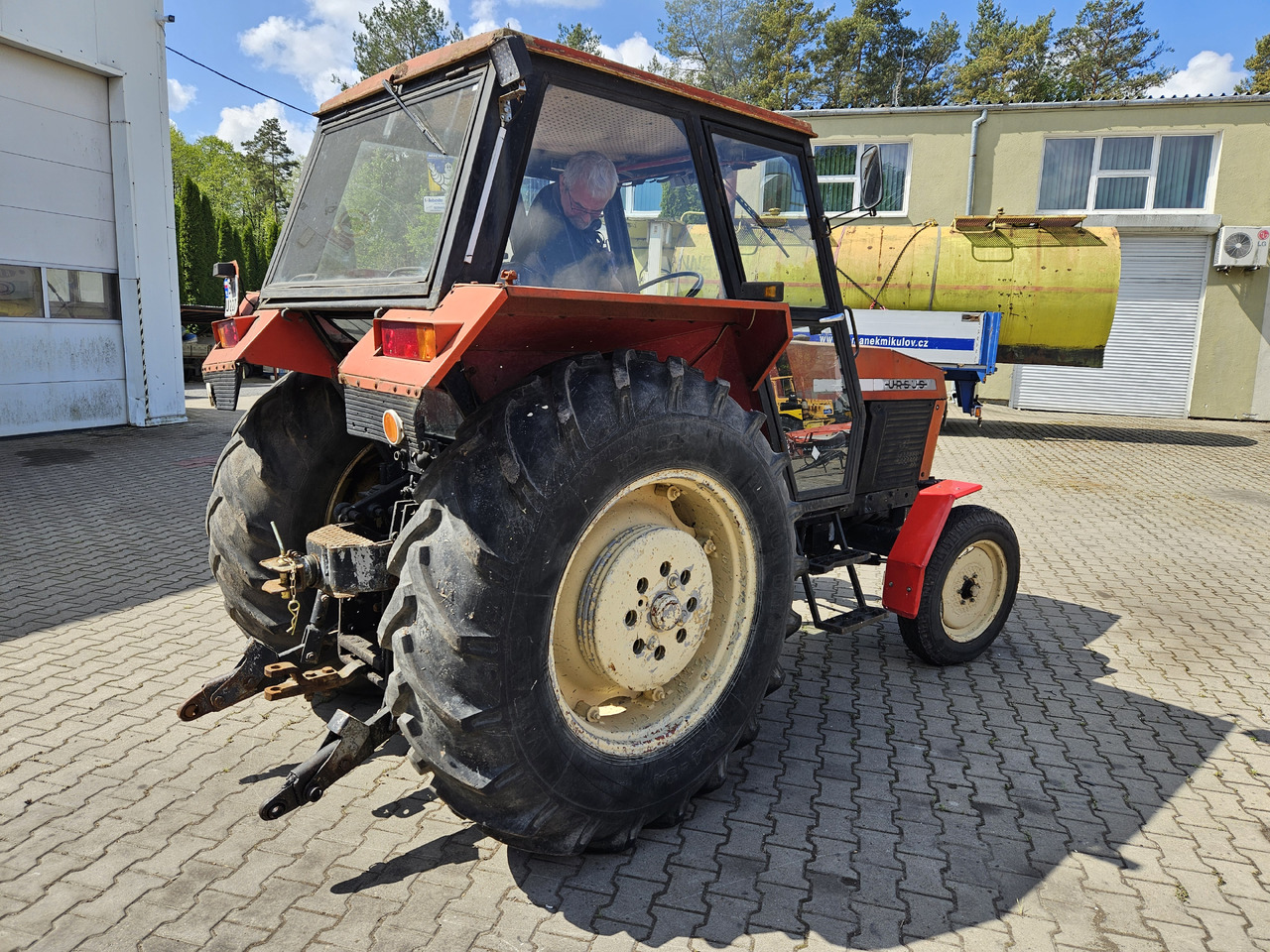 Ursus 912 - Traktor: obrázok 5 Ursus 912 - Traktor: obrázok 5